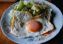 目玉焼きのアップ 目玉焼き